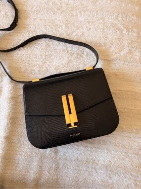DeMellier Black Lizard-Embossed Crossbody

The Vancouver black lizard effect